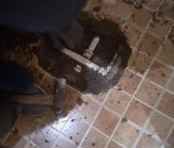 南湖卫生间漏水维修公司为您分享下卫生间渗水如何处理及注意事项